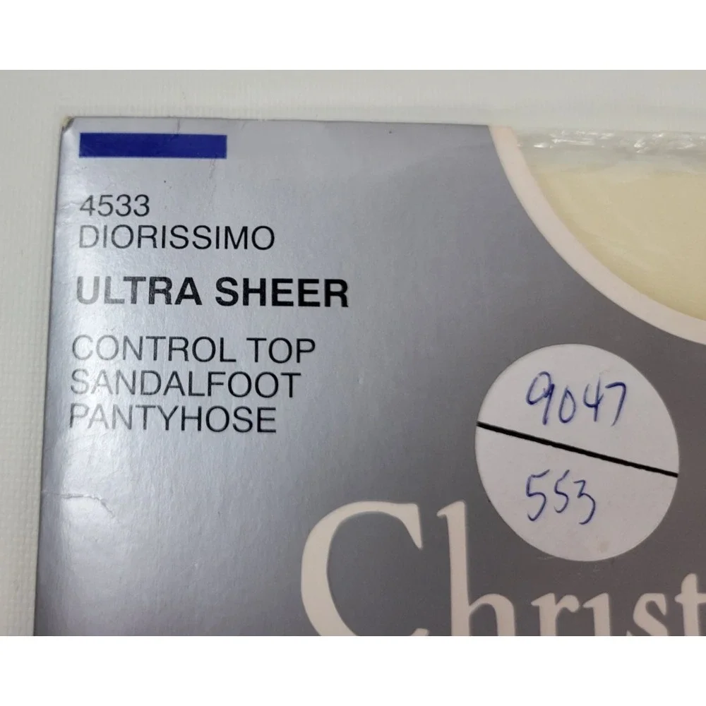 Christian Dior 4533 Diorissimo Ultra Sheer Control Top Panty Hose Alabaster Sz 1